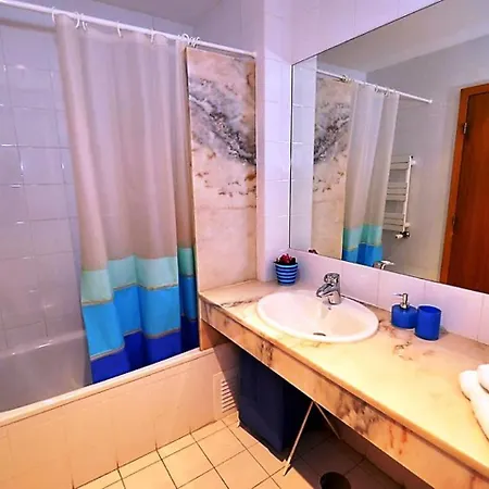 Expoorientelis Apartman *